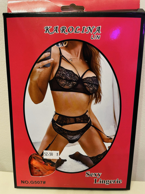 KAROLINA LIN KAROLINA LIN
